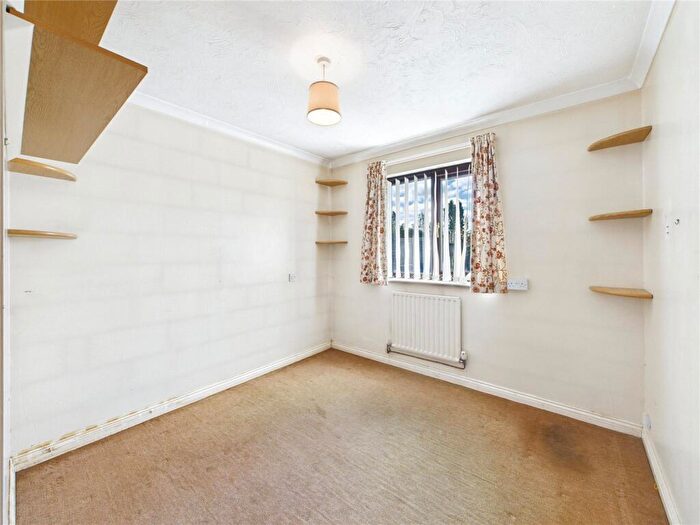 2 Bedroom Bungalow For Sale In Lea Close, Braintree, Essex, CM7