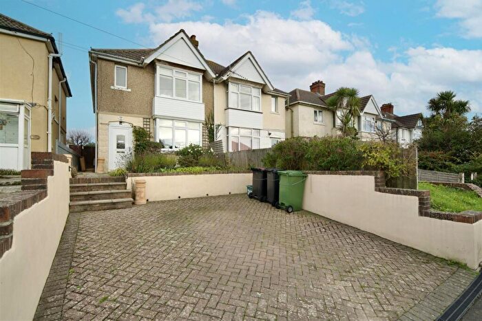 3 Bedroom Semi Detached House For Sale In Chickerell Road, Weymouth, DT4