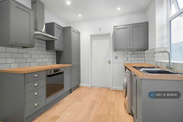 1 Bedroom Flat To Rent In Acton Road, Long Eaton, Nottingham, NG10