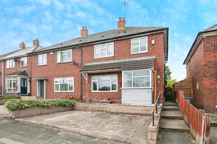 3 Bedroom Semi Detached House For Sale In Sandy Lane, Wednesbury, WS10