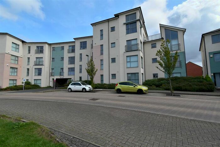 2 Bedroom Flat To Rent In Long Down Avenue, Cheswick Village, Bristol, BS16