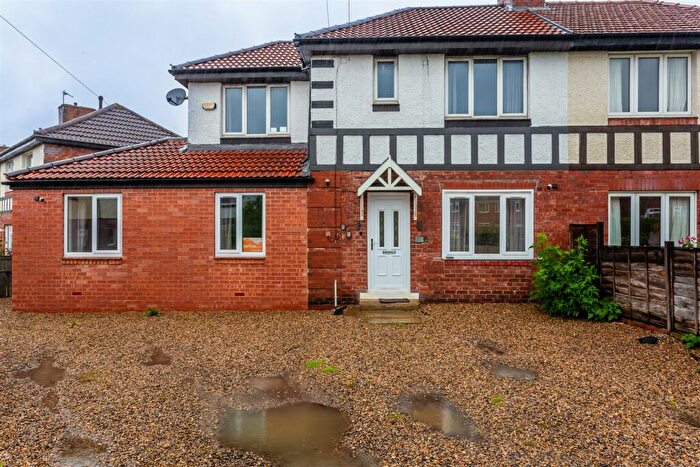 6 Bedroom Semi-Detached House To Rent In Musgrave Gardens, Durham, DH1