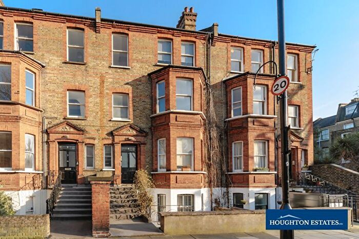 2 Bedroom Flat To Rent In Essendine Road, London, W9