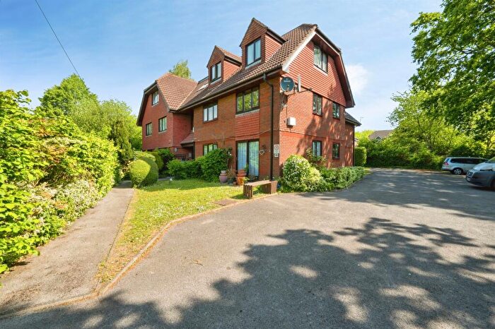 1 Bedroom Flat For Sale In Aldermoor Road, Southampton, SO16
