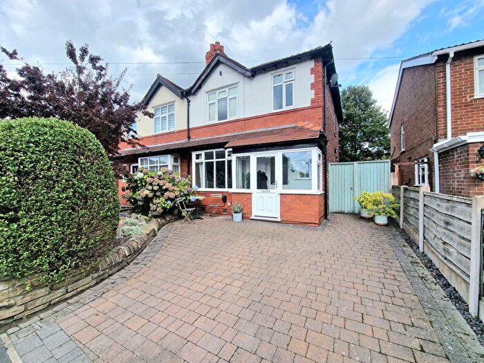 3 Bedroom Semi-Detached House For Sale In Harrytown, Romiley, SK6