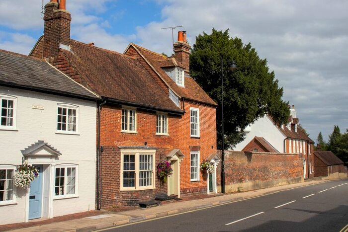 4 Bedroom Terraced House To Rent In East Street, Alresford, SO24