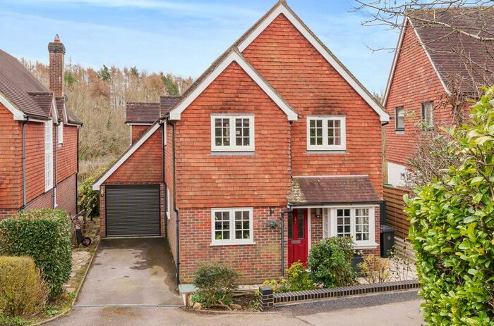 4 Bedroom Detached House For Sale In The Marches, Fernhurst, GU27
