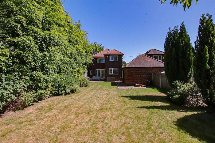 4 Bedroom Detached House For Sale In Rydal Drive, Hale Barns, WA15