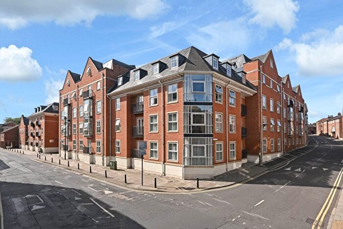 1 Bedroom Flat To Rent In Centurion Square, Skeldergate, York, YO1