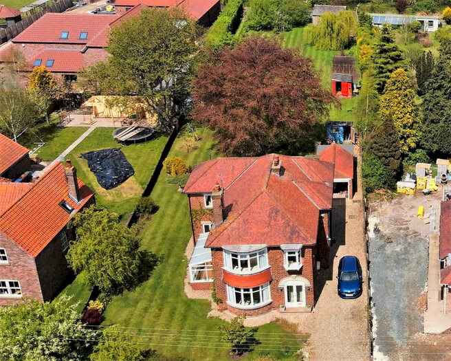 5 Bedroom Detached House For Sale In Wayside, Station Road, Hutton Cranswick, YO25