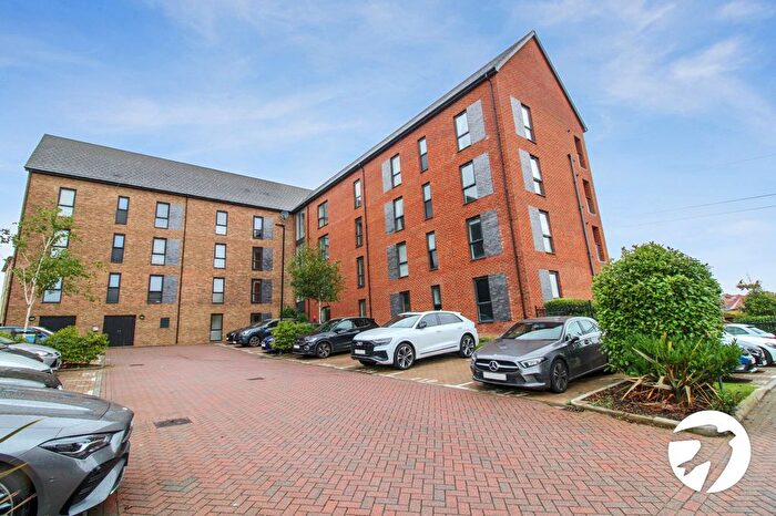 2 Bedroom Flat To Rent In Mortimer Square, Weldon, Ebbsfleet Valley, Swanscombe, DA10