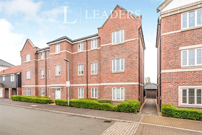 2 Bedroom Apartment For Sale In Whyke Marsh, Chichester, West Sussex, PO19