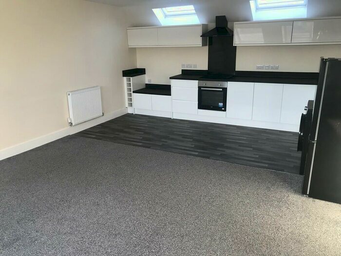 2 Bedroom Apartment To Rent In Beverley Road, Hull, HU3