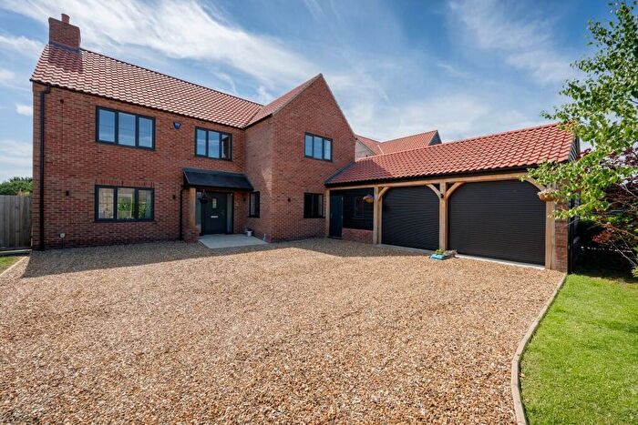 4 Bedroom Detached House For Sale In Walton Highway, PE14