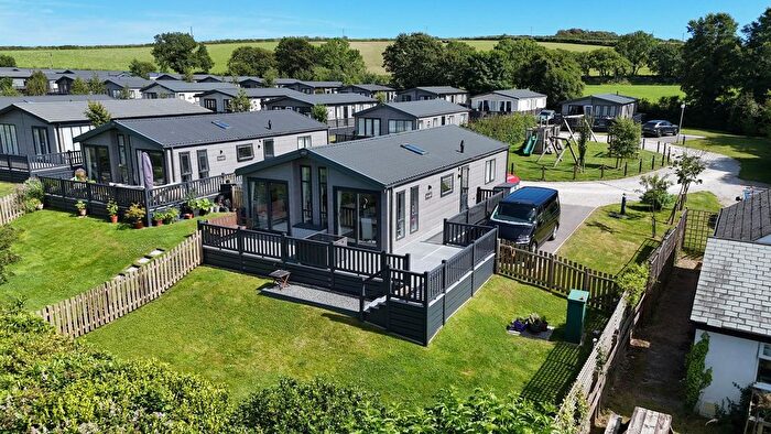 2 Bedroom Detached Bungalow For Sale In Lanteglos, Penmarlam Lodge Retreat, PL23