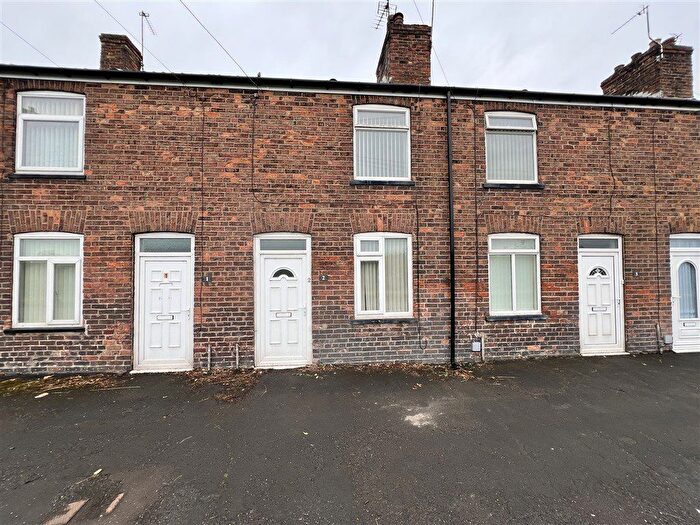 2 Bedroom Terraced House To Rent In Lumby Lane, South Milford, LS25
