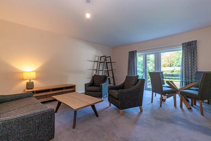 2 Bedroom Apartment To Rent In Granville Court, Headington, OX3
