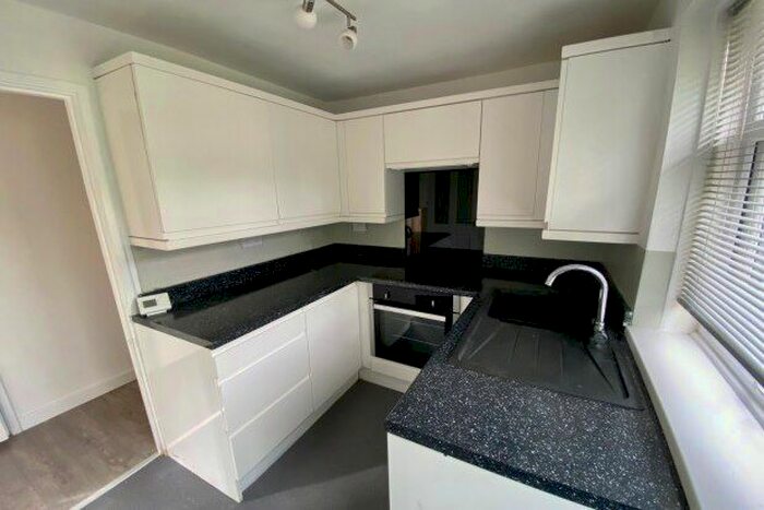 2 Bedroom Flat To Rent In Soulby Court, Newcastle Upon Tyne, NE3