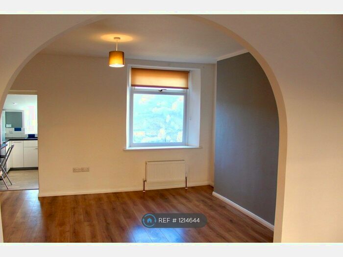 2 Bedroom Terraced House To Rent In Jubilee Road, New Tredegar, NP24