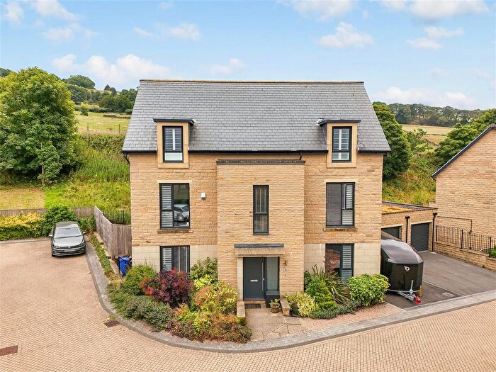 6 Bedroom Detached House For Sale In Skylark Close, Stannington, Sheffield, S6