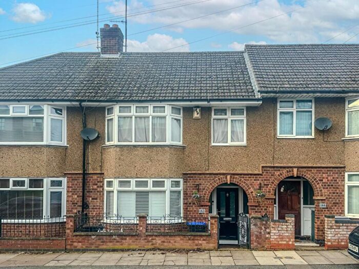 3 Bedroom Terraced House For Sale In Balfour Road, Queens Park, Northampton, NN2