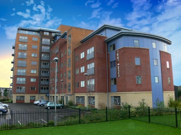 2 Bedroom Flat To Rent In Waterside Way, Wakefield, WF1