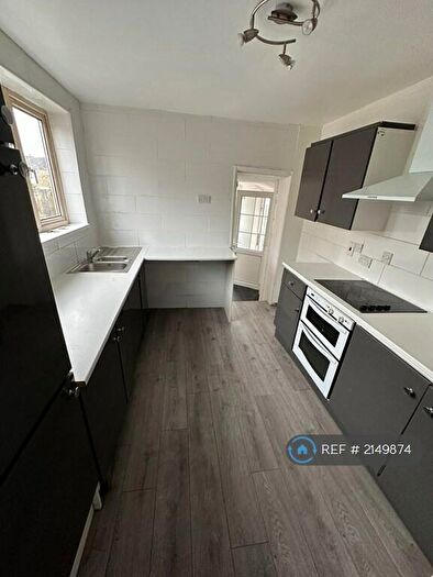 4 Bedroom End Of Terrace House To Rent In Grove Road, Grays, RM17