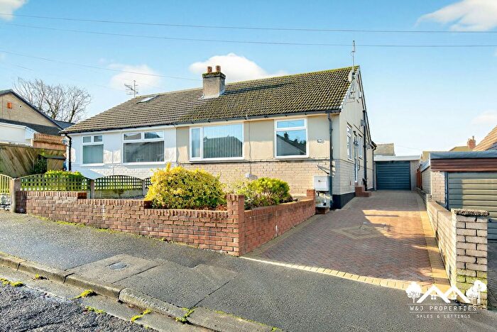 2 Bedroom Semi-Detached Bungalow For Sale In Anderson Road, Wilpshire, Blackburn, BB1