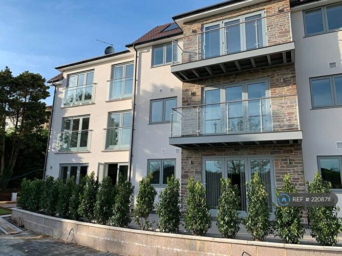 2 Bedroom Flat To Rent In Bowmans Lodge, Long Ashton, Bristol, BS41