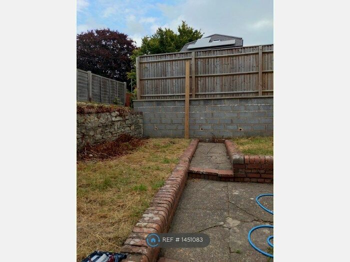 Studio To Rent In Wells Road, Bristol, BS4