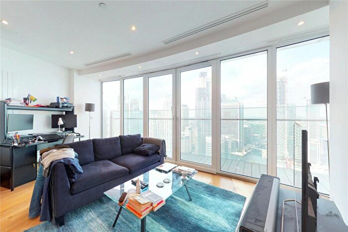 1 Bedroom Apartment To Rent In Arena Tower, Crossharbour Plaza, London, E14