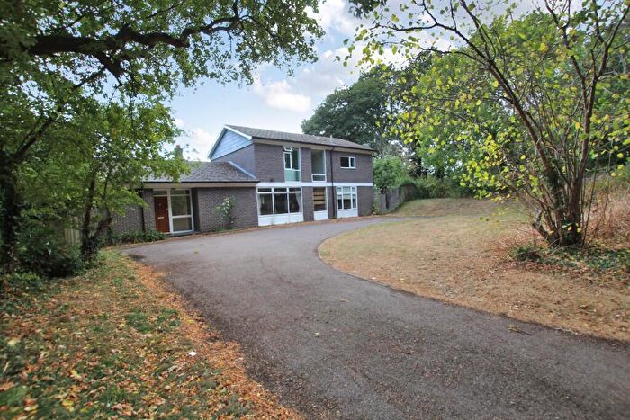 5 Bedroom Detached House To Rent In Church Road, Wootton, MK43