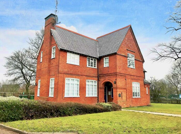 1 Bedroom Flat To Rent In The Drive, Countesthorpe, Leicester, LE8