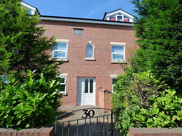 1 Bedroom Flat To Rent In Flat Ashleigh Apartments, London Road, Stockport, SK7