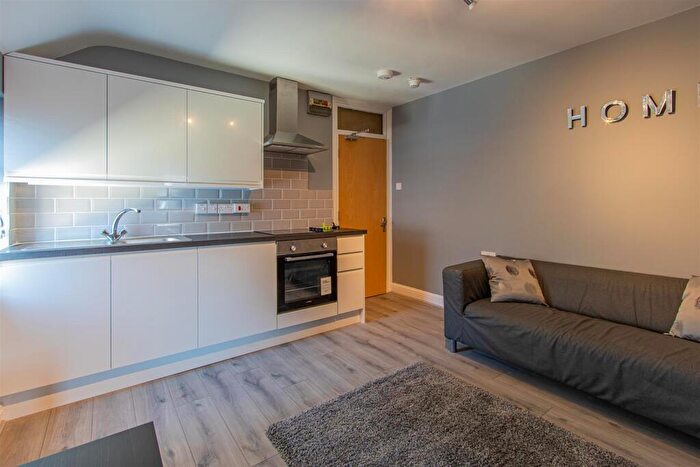 1 Bedroom Flat To Rent In Ninian Road, Roath Park, CF23