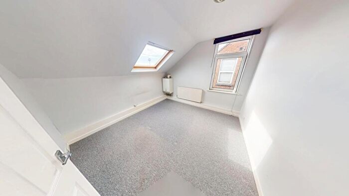 1 Bedroom Terraced House To Rent In Radcliffe Road, West Bridgford, Nottingham, Nottinghamshire, NG2