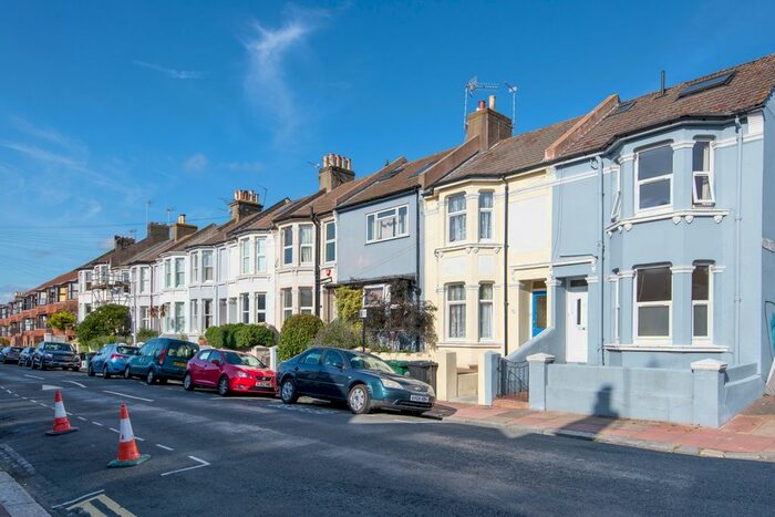 7 Bedroom End Of Terrace House To Rent In Bonchurch Road, Brighton, East Sussex, BN2