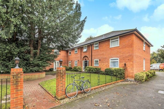 2 Bedroom Apartment To Rent In Chancery Mews, Russell Street, Reading, Berkshire, RG1