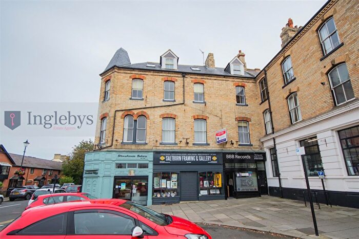 3 Bedroom Flat To Rent In Regency Buildings, Saltburn By The Sea, TS12