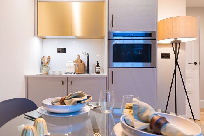 1 Bedroom Flat To Rent In Draycott Avenue, London, SW3