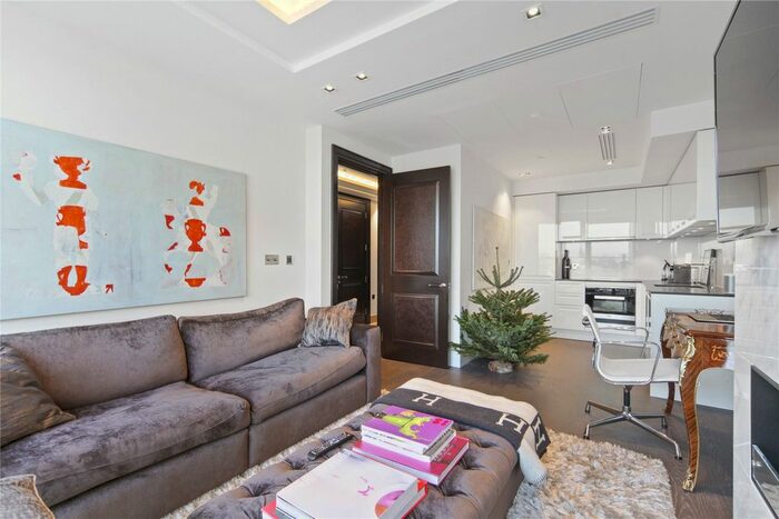 1 Bedroom Flat To Rent In Kensington High Street, London, W14