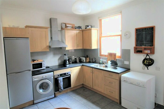 2 Bedroom Flat To Rent In Tramway Avenue, Stratford, London, E15