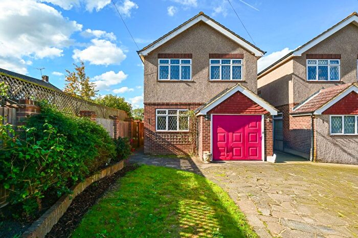 3 Bedroom Detached House For Sale In Laleham, Surrey, TW18