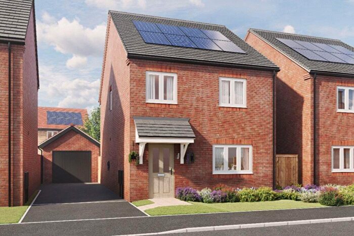 4 Bedroom Detached House For Sale In Hadlow Gardens, Kettering, Northamptonshire, NN16