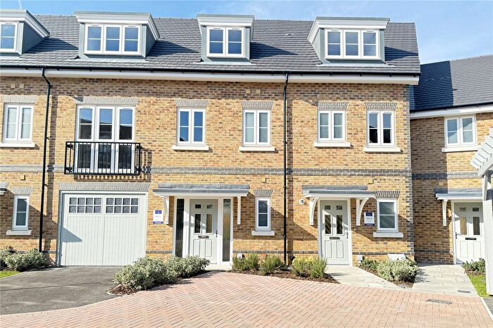 4 Bedroom Terraced House For Sale In Moor Lane, Staines-Upon-Thames, Surrey, TW18