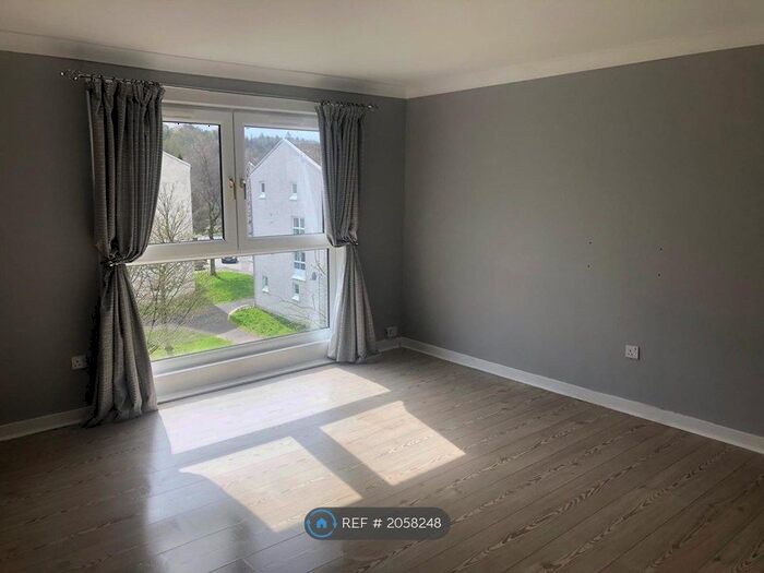 2 Bedroom Flat To Rent In The Auld Road, Cumbernauld, Glasgow, G67