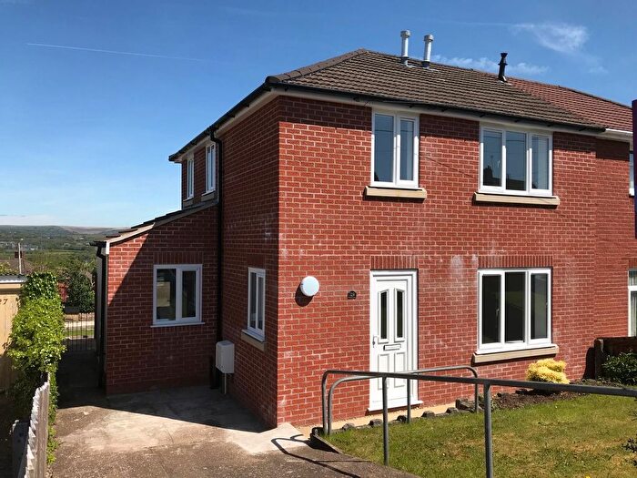 3 Bedroom Property To Rent In Pengors Road, Swansea, SA5