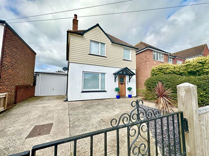 3 Bedroom Detached House For Sale In Southlands Road, Bexhill-On-Sea, TN39