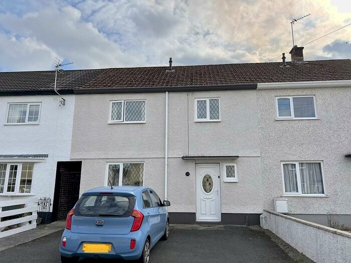 Houses for sale in Maesglas, SA20, Sir Gaerfyrddin