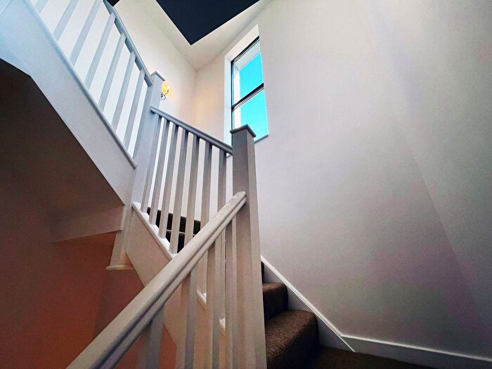 5 Bedroom End Of Terrace House To Rent In Beatrice Place, London, SW19